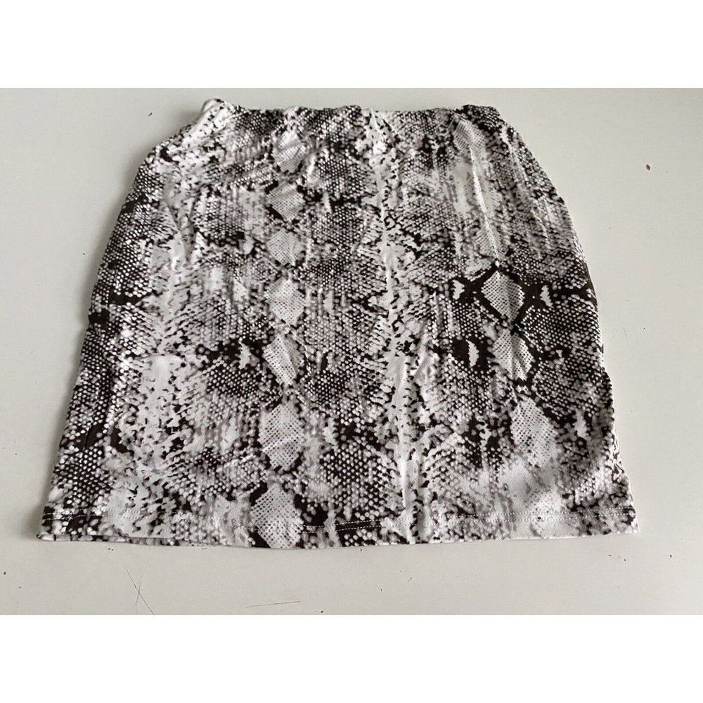 Fashion Nova Snake Skin Print Skirt Short Mini Stretch Women’s Sz S